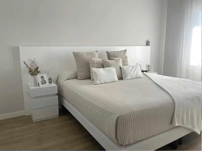 Dormitorio reformado por Flor de Vida